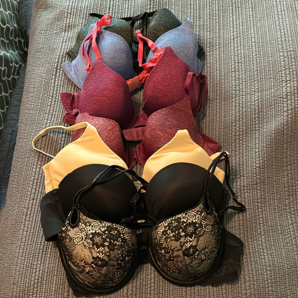 Lot of 7 Victoria’s Secret Bras 36B